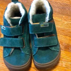 Beautiful Tikki barefoot kids shoes.